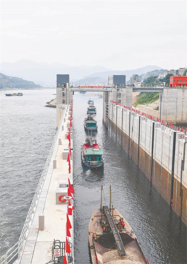 鋁蜂窩板舊房改造，打造精美的小家