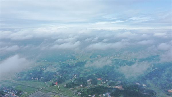 巨奧評(píng)觀集成吊頂陽臺(tái)封包，遮塵、隔音，增加空間利用率